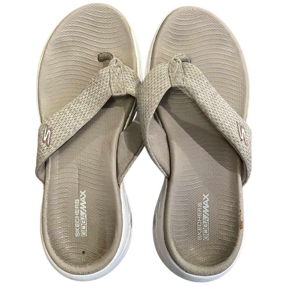 Skechers Womens Goga Max Gen 5 Sandal 6 Gray Thong Flip Flop